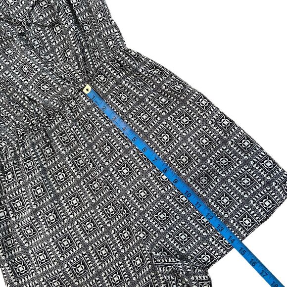 BCBGeneration Women's Sleeveless Black White Romper Size S with Pockets - Picture 11 of 12